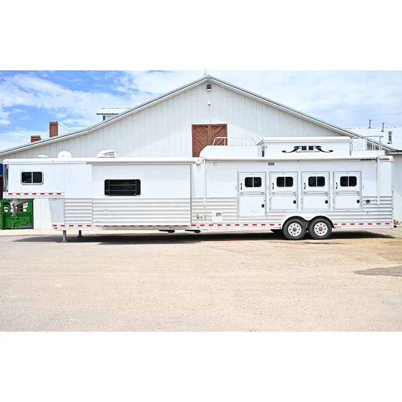 2016 Elite 4 Horse Trailer Reverse Load with 14'8" LQ