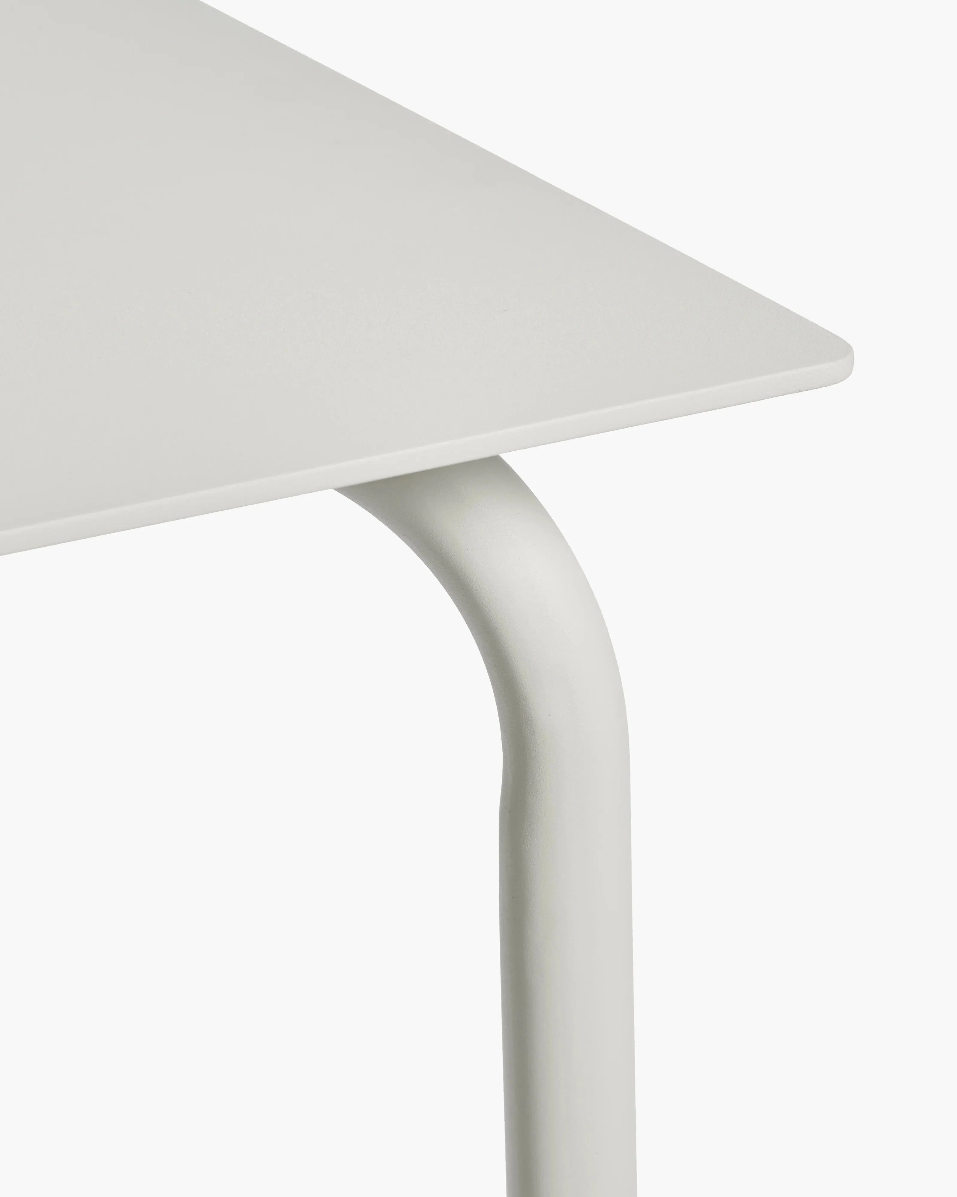 August Aluminum Dining Table