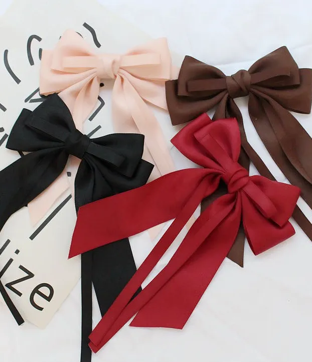 Hair bow: Baby Pink / One size