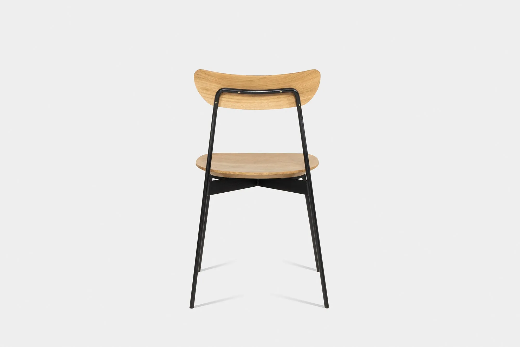 MAYA Chair | Oak and Walnut