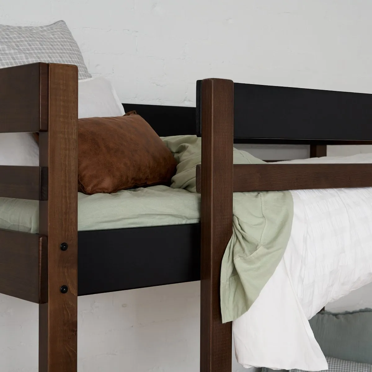 Mid-Line Long-Wall Bunk Bed with Standard Bed & Under Bed Drawers